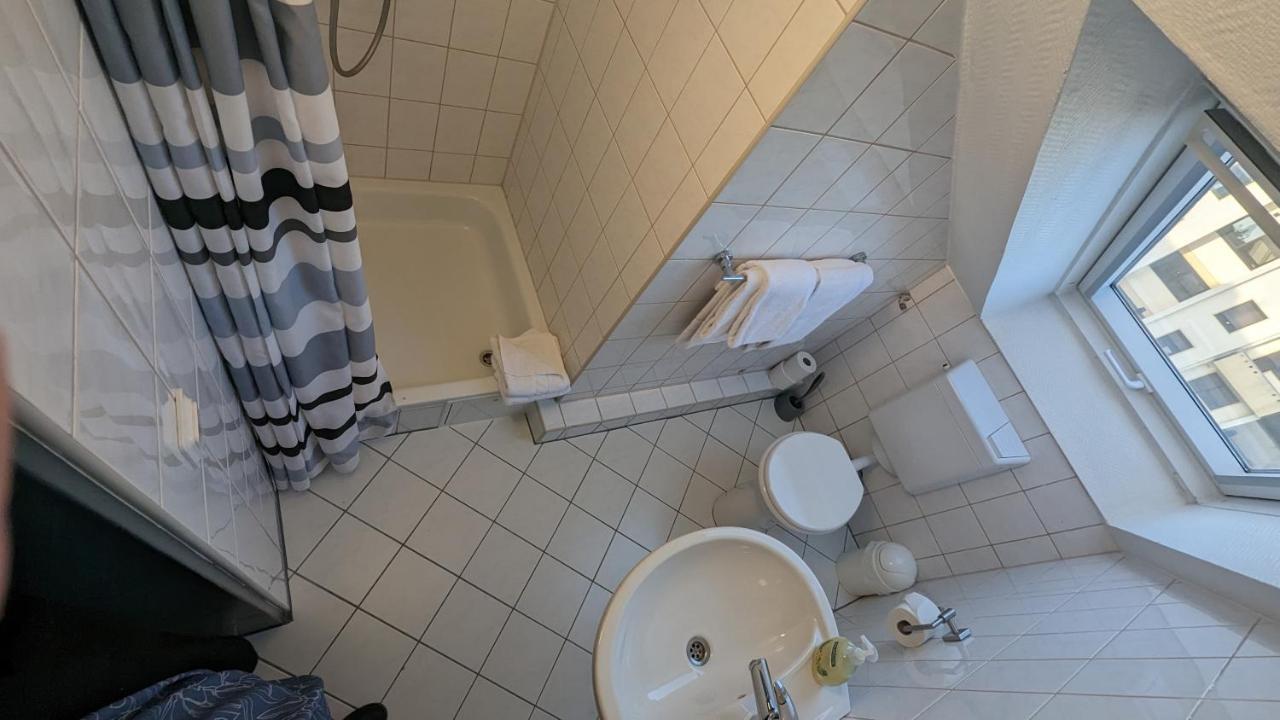 Europa City Apartment ซาร์บรึคเคน ภายนอก รูปภาพ